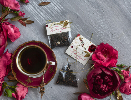 Fiolki i Saszetki Kawa i Herbata Saszetki prezenty dla gości na weselu torebeczka z herbatką w bordowych kolorach  01/foldcb/saszetka