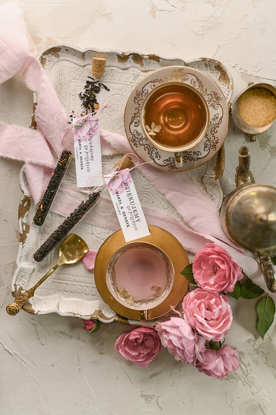 Fiolki i Saszetki Kawa i Herbata Fiolki prezenty dla gości weslenych w postaci herbaty zapewnią miłe chwilę    26/kolb/fiolka