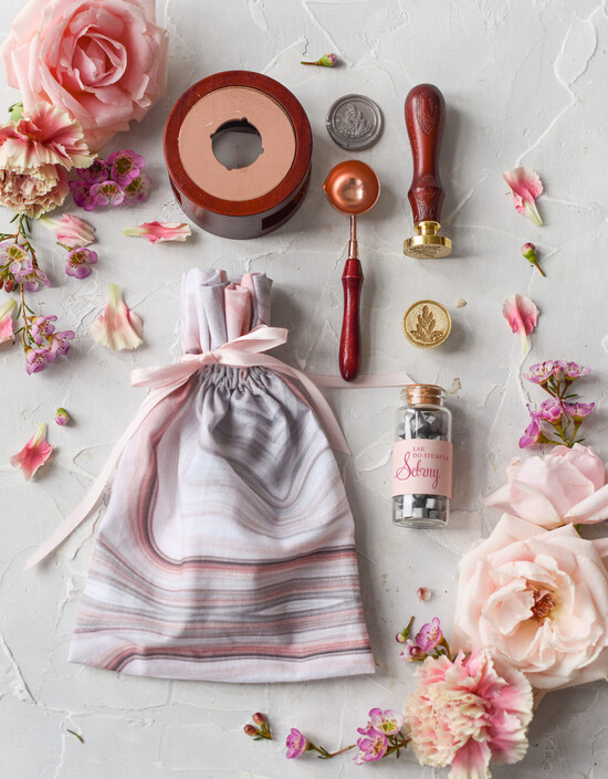 Dekoracje Sali weselnej/Dodatki do Zdjęć zrób to sam laki do zaproszeń  zestaw do lakowania stempel lak podgrzewacz łyżeczka   04/lakzes/lak