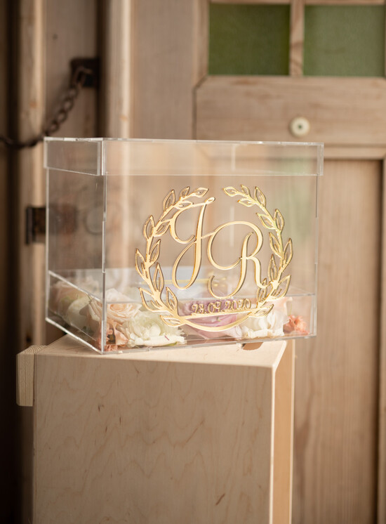 Pudełko na koperty  glamour wyjątkowa skrzynka na koperty z plexi nowoczesne wesele złote litery 11/akrylkwiaty/kopr