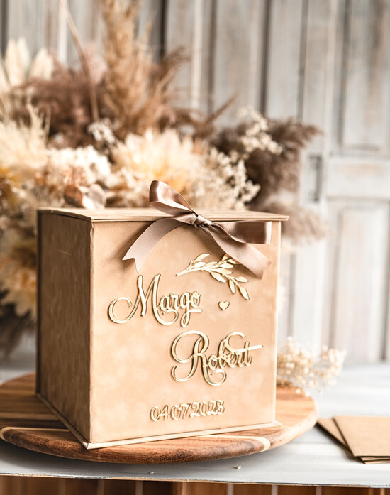 Pudełko na koperty  glamour Elegancka welurowa kopertówka ze złotymi napisami, beżowy cieniowany welur, pudełko na koperty, beżo 02/velbez/kopr