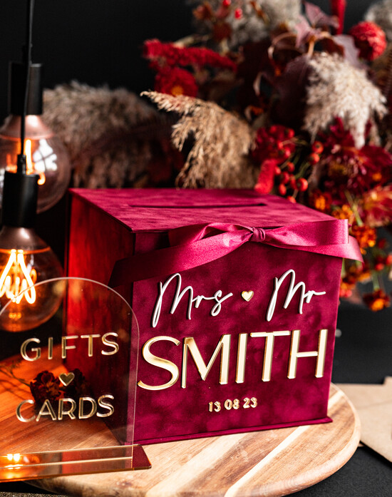 Pudełko na koperty  glamour ślubne pudełko na kopertywelurowa bordowa kopertówka ze złotymi napisami, bordowy cieniowany welur,  02/velBur/koprZ