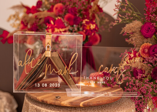 Pudełko na koperty  glamour zestaw akrylowa kopertówka tabliczka informacyjna, pudełko na koperty przezroczyste z pleksy, pomysł 05/ZLzes/koprZ