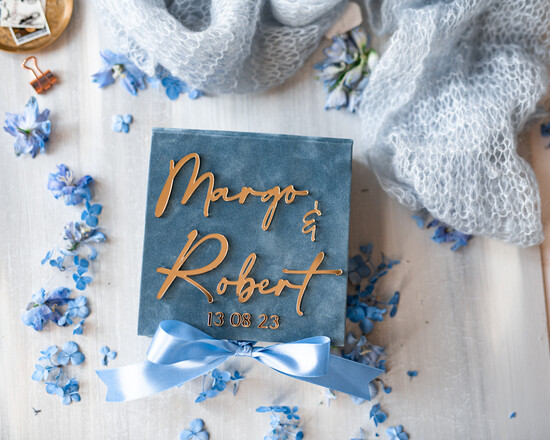 Pudełka Szkatułki na Obrączki glamour welurowa szkatułka na obrączki wasze imiona i data, welurowe pudełko na obrączki ślubne, eleganckie  25/pudvel/szk