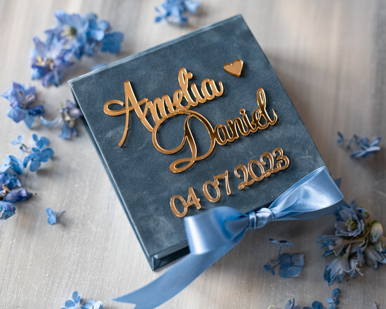 Pudełka Szkatułki na Obrączki glamour welurowa szkatułka na obrączki wasze imiona i data, welurowe pudełko na obrączki ślubne, eleganckie  23/pudVel/szk