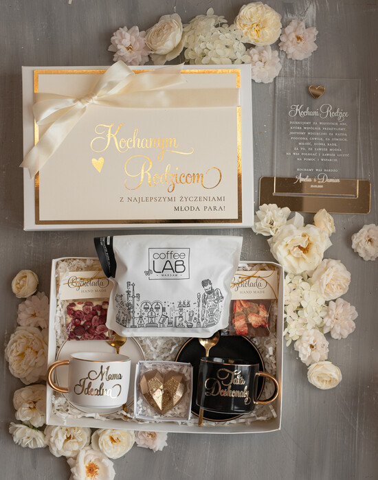 Prezenty, Podziękowania dla Rodziców zestawy prezentowe kubki filiżanki Pomysł na prezent ślubny dla rodziców, podziękowanie dla Rodziców kubek biały i czarny, prezent dla  06/boxFIL/Rodzice