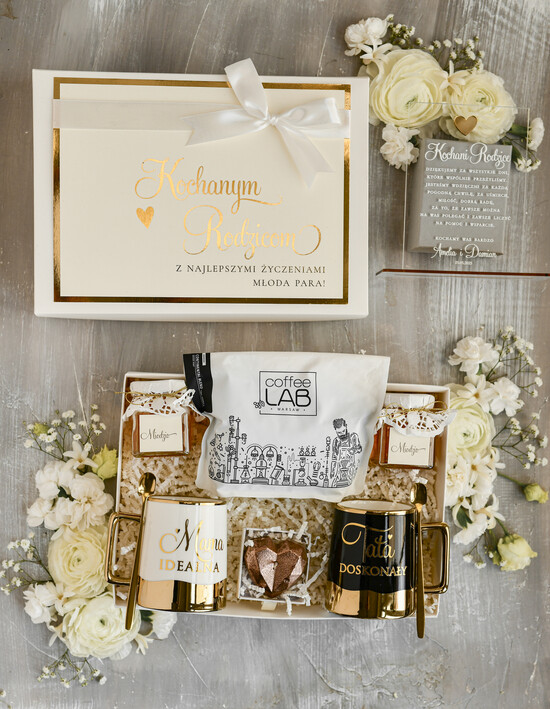 Prezenty, Podziękowania dla Rodziców zestawy prezentowe kubki filiżanki Ślubne Podziękowania dla Rodziców, zestaw prezentowy kubki dla Rodziców od Młodej Pary, Box presonal 12c/boxFIL/BoxRodz