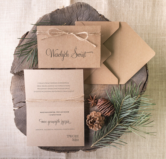 Kartki świąteczne z logo firmy natural kartki swiateczne z logo twojej firmy, naturalne z drewnianą zawieszką 03/ecobraz/ksw