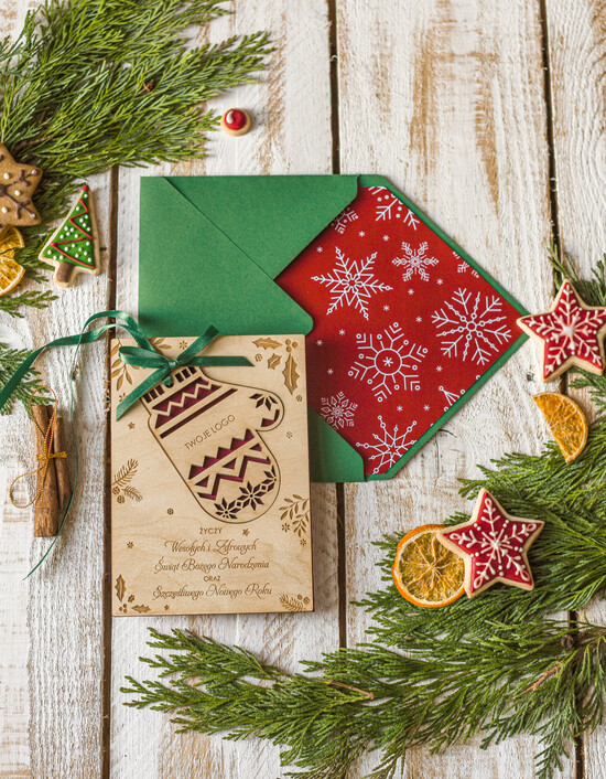 Kartki świąteczne z logo firmy z magnesem lub zawieszką na choinkę kartki świąteczne dla firm Drewniana bombka zawieszka na choinke z Logo firmy świateczna kartka firm 12/zawieszka/ksw