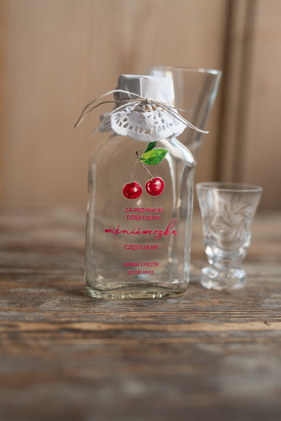 Podziękowania dla Gości Weselnych Butelki/słoiczki z nadrukiem UV podziękowania dla gości weselnych buteleczki na własny alkohol wiśniówka na podziękowanie dla gości  2/owoce/UVK