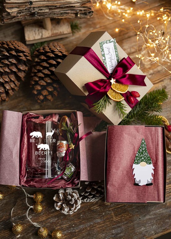 Prezenty oferta dla Firm zestawy do piwa zestaw dla pracownika kufel w świątecznym opakowaniu kufel z logo firmy 01/logokufel/swieta