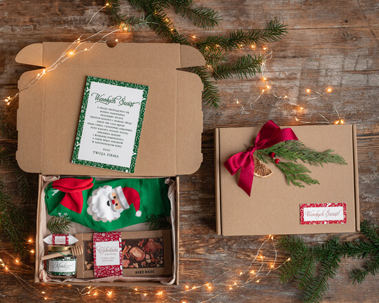 Prezenty oferta dla Firm zestawy skarpetki, koszulki z nadrukiem prezent na swieta dla firm, Prezent dla pracownika śmieszne skarpetki 02/skarkarSR/swieta