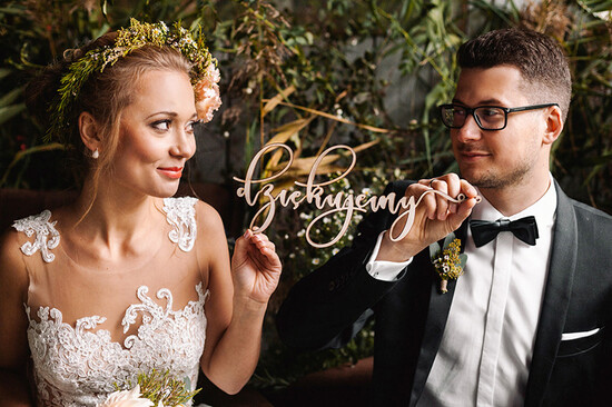 Dekoracje Sali weselnej/Dodatki do Zdjęć tabliczki z napisami  weselne dodatki    01/GlgA/dek