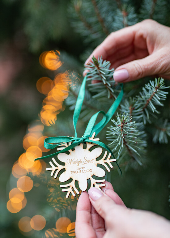 Prezenty oferta dla Firm drobne prezenty dla firm Prezent Biznesowy Na Święta z Logo drewniana Bombka z logo na choinkę Zawieszka z Logo Firmy  z Logo 02/ZW/swieta