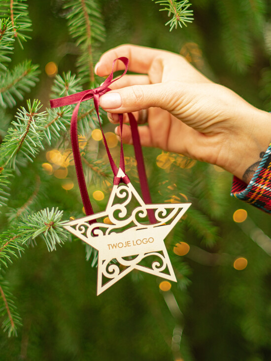 Prezenty oferta dla Firm drobne prezenty dla firm Prezenty świąteczne dla klientów drewniane gadżety reklamowe zawieszki na choinkę    Drewniana Bombk 13/zawieszki/ZWK