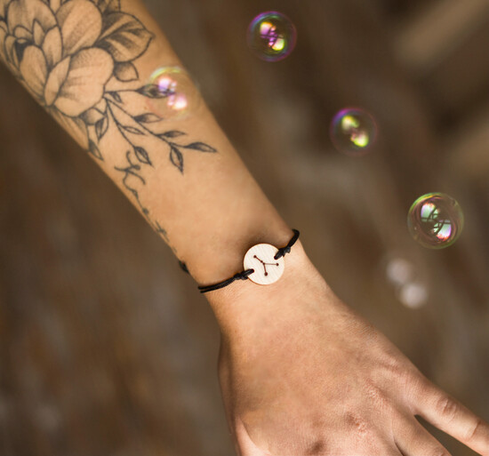 prezenty dla niej bransoletki szczęścia  Bransoletka drewniana znak zodiaku Super Pomysłna Prezent dla dziewczyny Drewniana Bransoletka Upomi 1/gwiazdy/BR