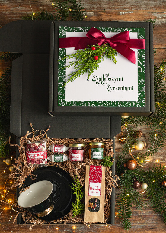 Prezenty indywidualne  zestawy z kubkiem i filiżanką praktyczny świąteczny dla niej pod choinkę, ciekawy prezenty dla mamy na swieta, box filiżanka i zes 02/BczM/XmasFil