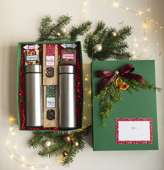 Prezenty indywidualne  zestawy z kubkiem i filiżanką wspólny prezent świąteczny dla rodziców pod choinkę, ciekawe prezenty dla tesciow na swieta, zestaw  05/Bzpara/KTp