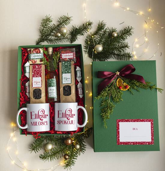 Prezenty indywidualne  zestawy z kubkiem i filiżanką wspólny prezent świąteczny dla rodziców pod choinkę, ciekawe prezenty dla tesciow na swieta, zestaw  02/Bzpara/KBK