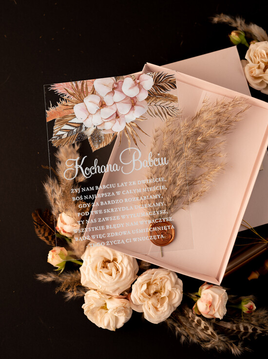 Prezenty dla Babci i Dziadka Prezenty dla Babci Przeźroczysta  Kartka z życzeniami na Dzień Babci w Pudełku z Dedykacją 01/KarPlexa/PleksaB