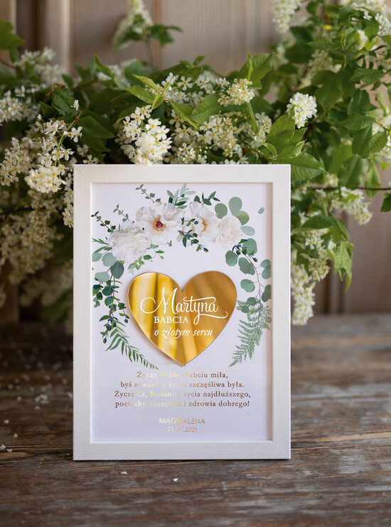 Prezenty dla Babci i Dziadka Prezenty dla Babci Ramka dla Babci o złotym sercu z życzeniami, Prezent na dzień Babci  05/serce/ramka