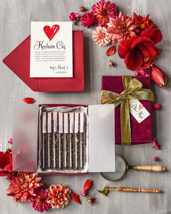 Walentynki prezent na walentynki dla Niej   romantyczny prezent na walentynki dla żony welurowe pudełko z kawą i herbatą  02/minipudwel/Walentynki