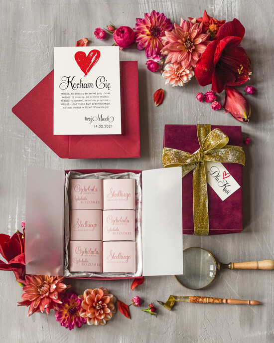 Walentynki prezent na walentynki dla Niej   upominek dla dziewczyny na walentynki pudełko z czekoladkami  05/minipudwel/Walentynki