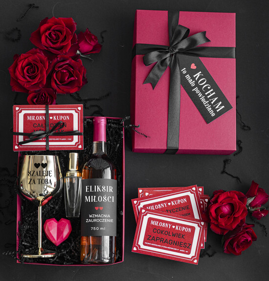 Walentynki prezent na Walentynki dla Niego Prezent z okazji Walentynek, Zestaw Prezentowy Walentynkowy dla męża, box Walentynkowy dla niego, pu 07/BoxD/WlPezOn