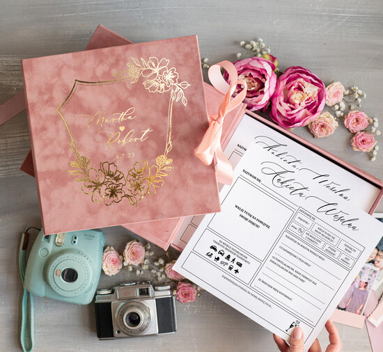 Ankiety weselne ankiety w pudełkach  ankieta weselna dla gości pamiątka ze ślubu, ankieta weselna zamknięta w welurowym pudełku, pamiątka 04/ankwel/ankieta