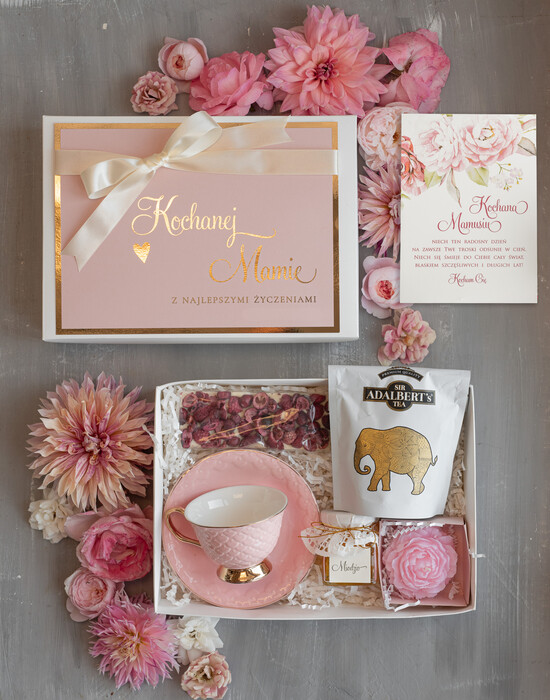 Prezenty dla Mamy zestawy w welurowych i ozdobnych pudełkach  prezent urodzinowy dla Mamy, Fajne pomysły na prezent z okazji Dnia Mamy, co kupić na Dzień Mamy, bo 12/boxFn/DLAMAMY