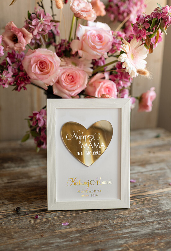 Prezenty dla Mamy ramki, puzzle, ramki na zdjęcia  Prezent na dzien mamy  ramka ze złotym sercem dedykacja idealny podarunek na dzien mamy personalizow 10/serce/DLAMAMY