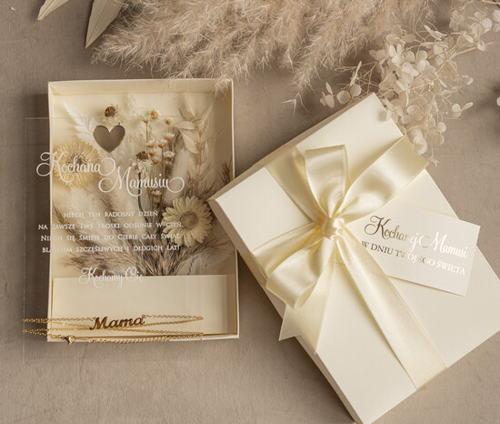 Prezenty dla Mamy biżuteria, pudełka, szkatułki na biżuterie  eleganckie pudełko z kwiatami i życzeniami dla Mamy, flower box, prezent dla Mamy, pudełko z kwiatam 02/Biz/Mama