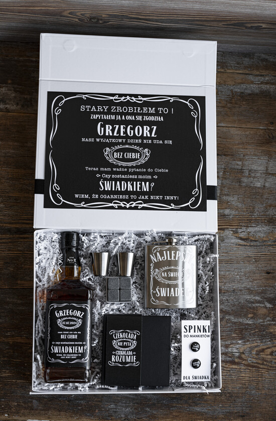 Prezenty dla świadków boxy prezentowe dla Świadka  pudełko prezentowe dla świadka czy zostaniesz moim świadkiem, etykieta na butelkę, box dla świadka z 04/boxNowS/swiadek