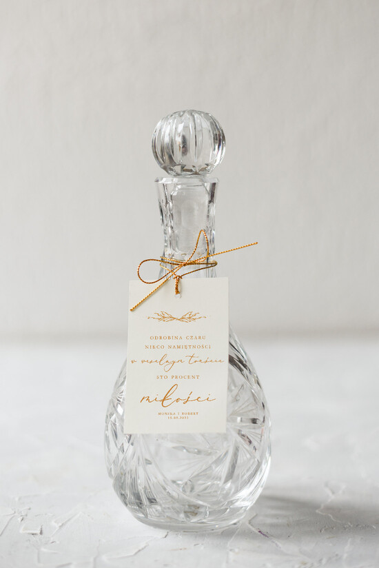 Zawieszki na butelki Minimalistyczne etykieta na alkohol weselny 02/MinJedwab/zw