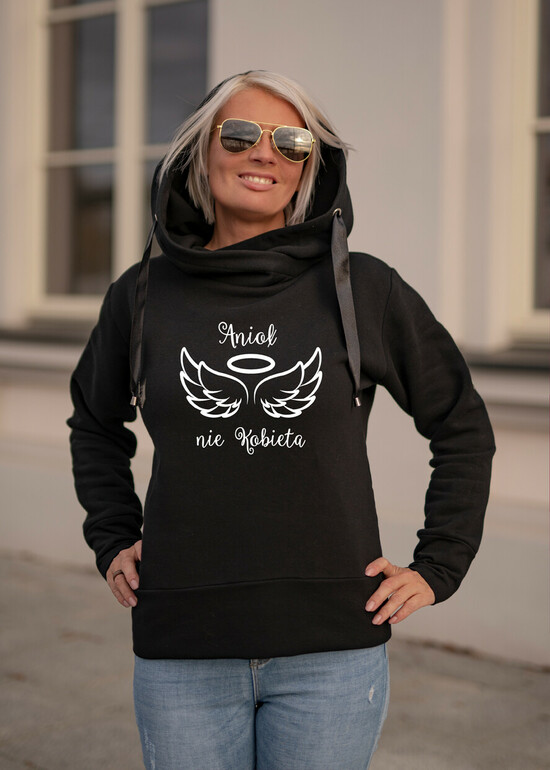 Prezenty dla Mamy Gadżety, Bluzy, Koszulki Pomysł Na Prezent Dla Niej Damska Bluza Dresowa Śmieszne Napisy Czarna Bluza Dresowa Z Napisem Anioł 01/bluza/mama