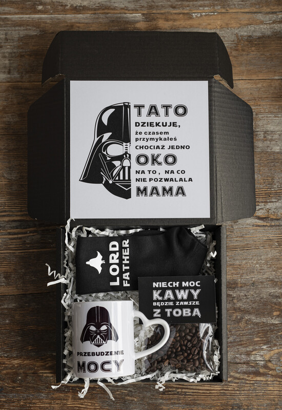 Prezenty dla Taty dzien ojca zestawy dla Taty prezent z okazji dnia Ojca, pudełko prezentowe skarpetki LORD FATHER, tematyczne prezenty dla Taty n 01/boxKar/Tata