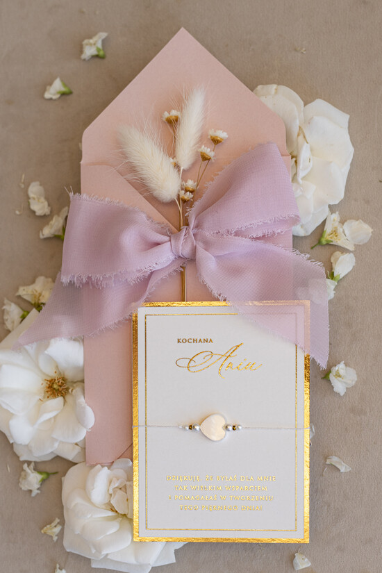 Prezenty dla świadków bransoletki i biżuteria dla świadkowej  Podziękowanie prezent dla świadkowej bransoletka z serduszkiem- Bransoletka szczęścia  09/Kperla/PodzSwBransoK