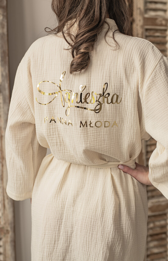 Szlafroki Ślubne z Napisami Szlafrok Ślubny dla Panny Młodej muślinowy szlafrok dla Panny Młodej, przewiewny szlafrok bawełna 100 %, szlafrok dla Panny Młodej na 02/MusSZL/PannaMloda