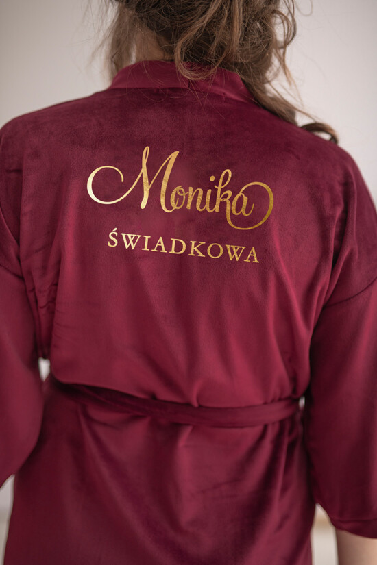 Szlafroki Ślubne z Napisami Szlafrok dla Świadkowej / Druhny / Mamy Prezent dla Świadkowej Welurowy Szlafrok  z Dowolnym Napisem Prośba o świadkowanie  02/velSZL/boxswiad