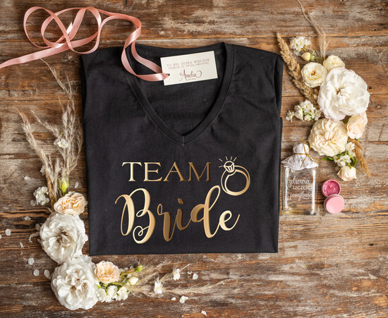 wieczór Panieński zestawy podziekowania na wieczór panieński Zestaw na wieczór Panieński  - Koszulka Team Bride - T-Shirt Złote litery Kacóweczka 4/prez/wp