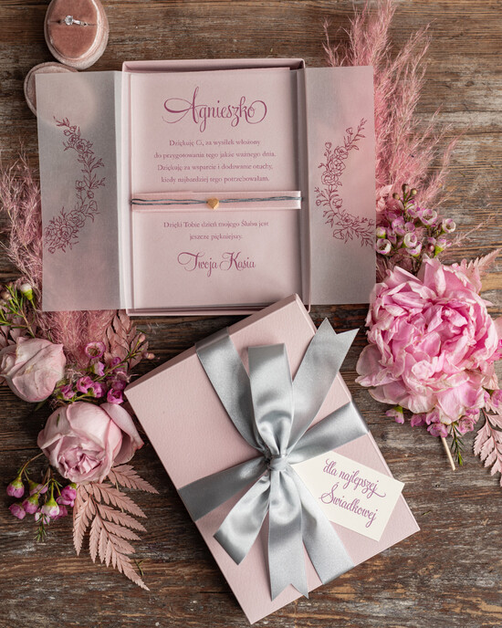 Prezenty dla świadków podziękowania dla świadkowej Podziękowanie  dla Świadkowej Kartka w pudełeczku Bransoletka serduszko w pudełeczku  03/pudBRAplx/podzSW