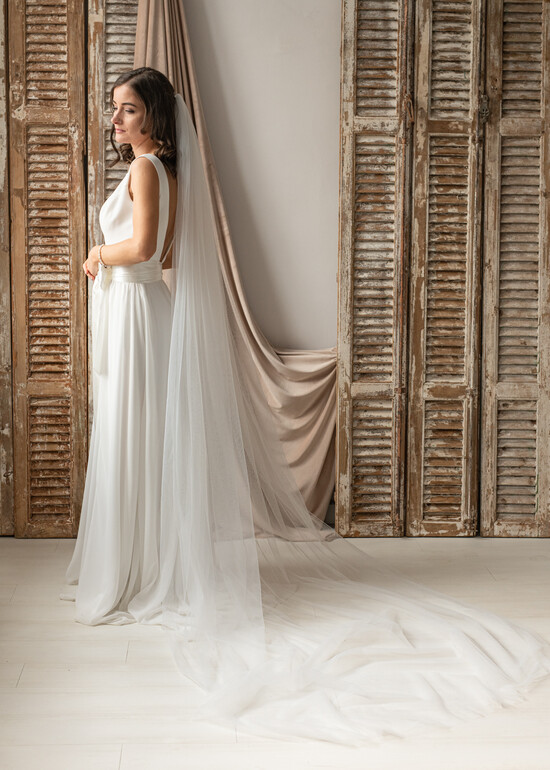 Panna Młoda  Welony długi welon ślubny, welon katedralny tiulowy, prosty minimalistyczny welon dla panny młodej 01/welD/welon