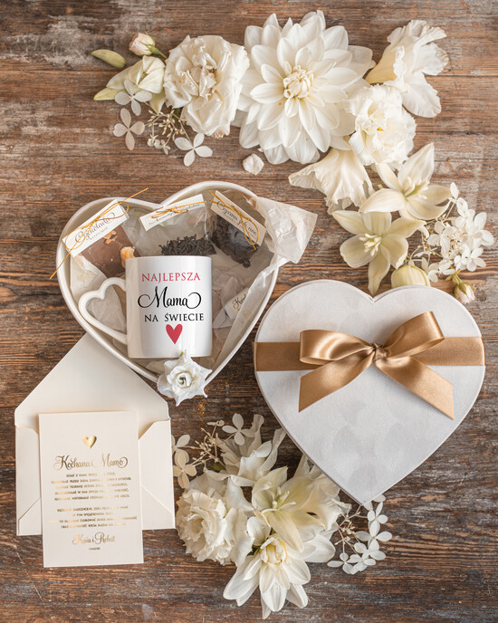 Prezenty, Podziękowania dla Mamy  zestawy z kubkiem lub filiżanką   podziękowanie dla Mamy od Pary Młodej 01/boxkubserce/DLAMAMY