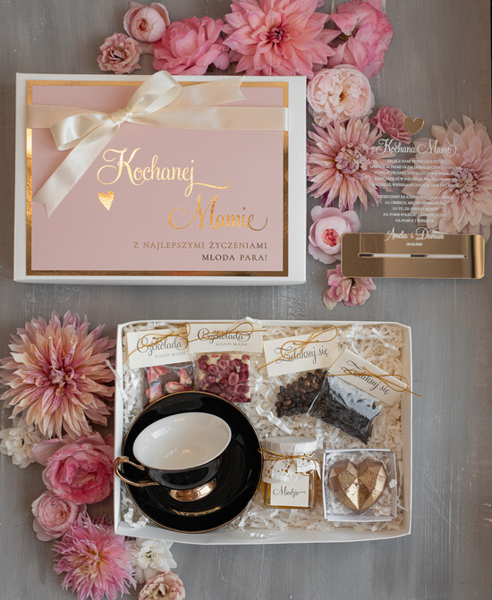 Prezenty, Podziękowania dla Mamy  zestawy z kubkiem lub filiżanką   fajne pomysły na prezent dla Mamy, podziękowanie dla Mamy na weselu, box prezentowy dla mamy, zestaw 01/boxFn/Mama