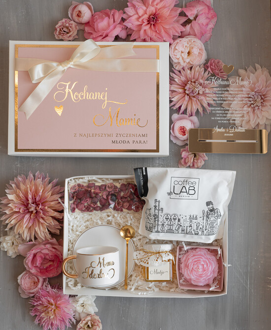 Prezenty, Podziękowania dla Mamy  zestawy z kubkiem lub filiżanką   pomysł na podziękowania dla Mamy, podziękowanie dla Mamy na weselu, box prezentowy dla mamy, zestawy 21/boxFn/Mama