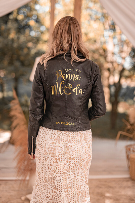 Panna Młoda  naklejki  złota naklejka na szlafrok, kurtkę dla Panny Młodej, napis na sesję zdjęciową Panna Młoda, różne kol 01/naklejka/PannaMłoda