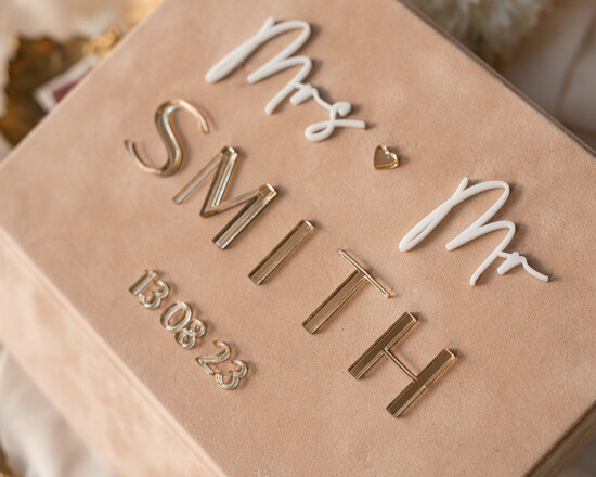 Albumy ślubne Pudełka na zdjęcia  pudełko na zdjęcia welurowe pudełko na zdjęcia ślubne, prezent dla Młodej Pary pudełko na zdjęcia, złote litery na pude 06/vel/asPUD