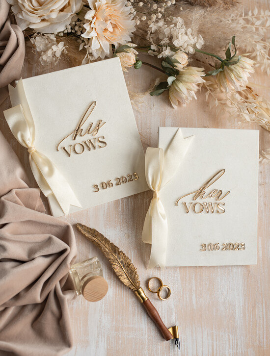 Przysięga Małżeńska  Błogosławieństwo od Rodziców Przysięga Małżeńska   oprawa przysięgi małżeńskiej, welurowa okładka na przysięgi małżeńskie, treść przysięgi małżeńskiej  01/velecru/PM