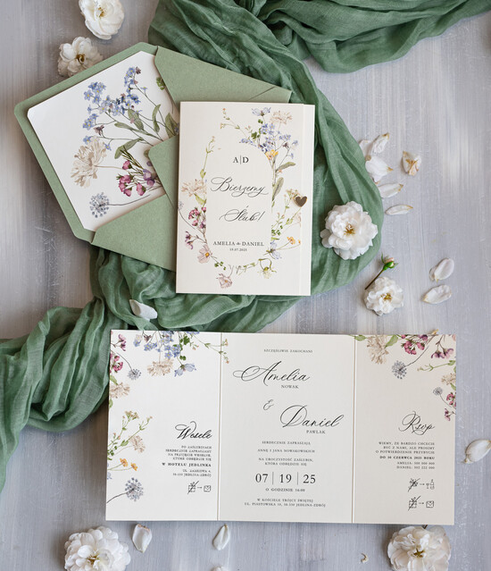 Zaproszenia ślubne Proste i Nowoczesne  wyjątkowe zaproszenia na ślub i weselne, delikatne zaproszenie ślubne ze złotym serduszkiem, proste  01/skl3S/z25