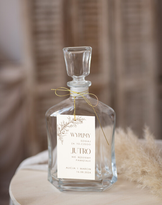 Zawieszki na butelki Nowoczesne prosta forma  rustykalne zawieszki ślubne, zawieszki na alkohol z dowolną treścią, ozdobna zawieszka na wódkę wese 16/Now/zw